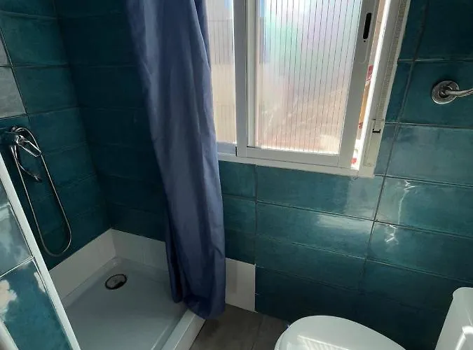 Daire Con Terraza En *